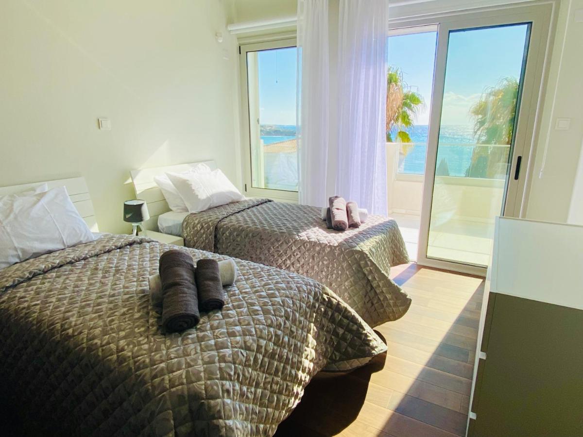 Coral Bay Beach Villa Paphos ภายนอก รูปภาพ